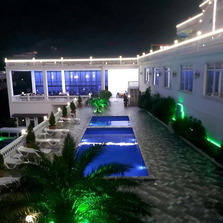 Hotel Zura Palace Kvariati Exterior foto
