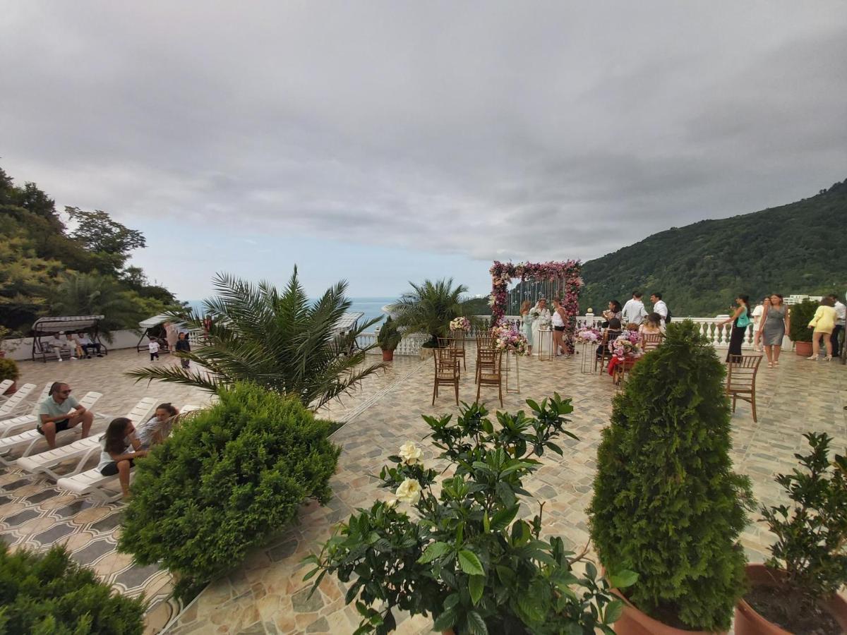 Hotel Zura Palace Kvariati Exterior foto