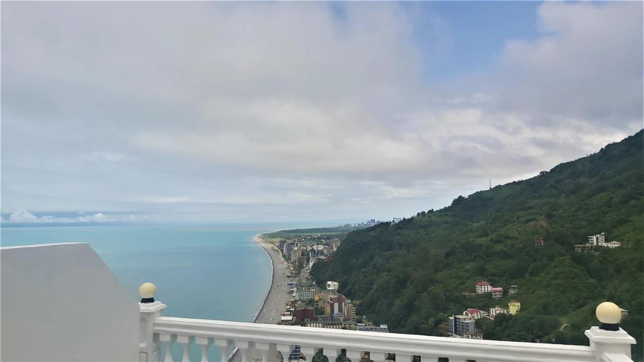 Hotel Zura Palace Kvariati Exterior foto