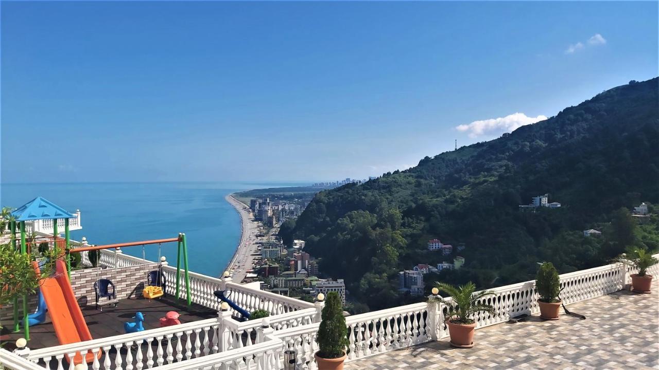 Hotel Zura Palace Kvariati Exterior foto