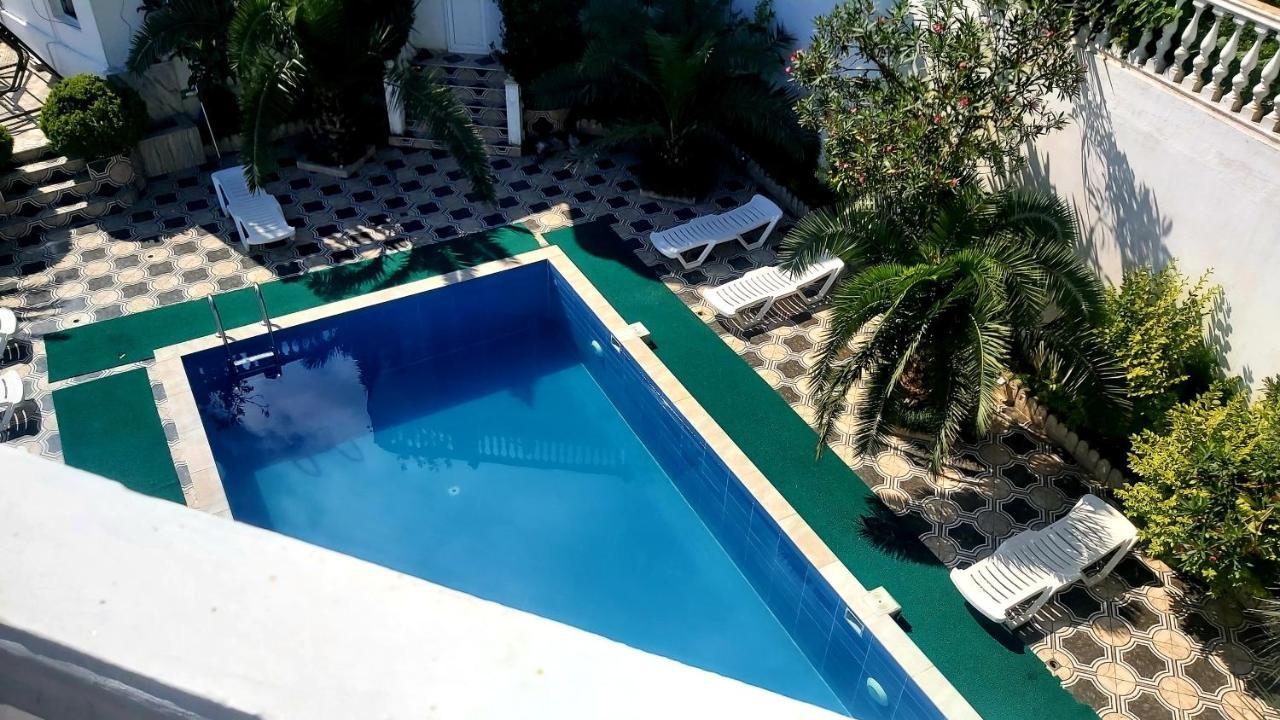 Hotel Zura Palace Kvariati Exterior foto