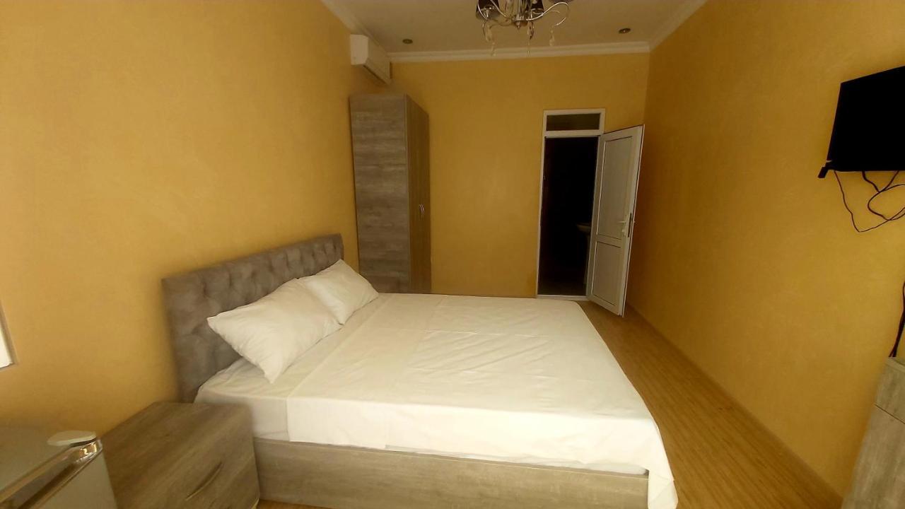 Hotel Zura Palace Kvariati Exterior foto